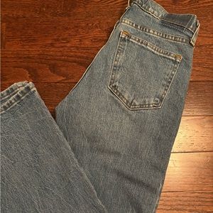 Abercrombie Mid Rise baggy